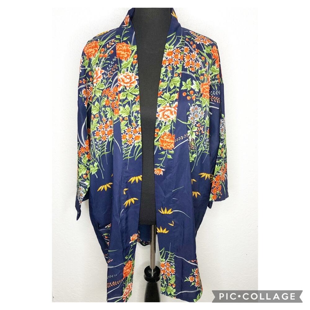 Vintage‎ Japanese navy orange floral water scene kimono size One Size OSFA